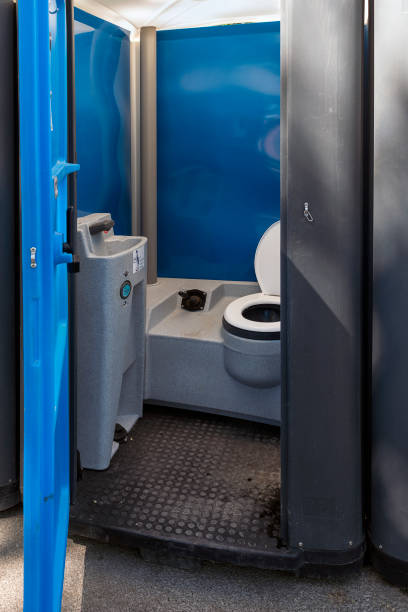 Porta potty delivery and setup in Southlake, TX